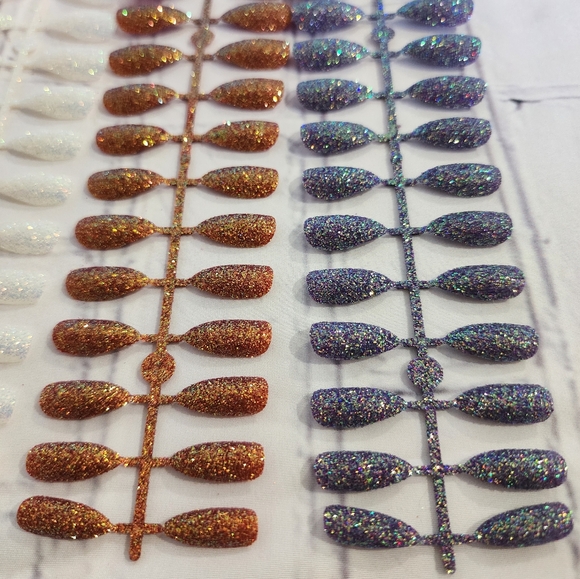 Glitter Nails Set of 8 - Picture 6 of 10